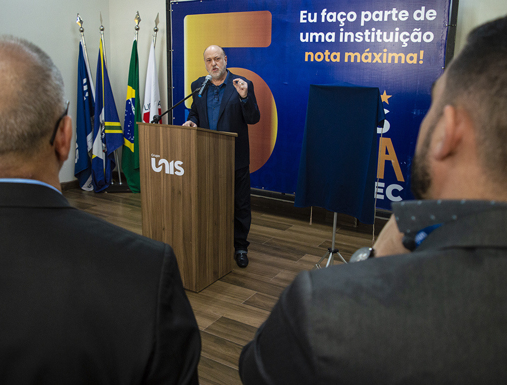 Chanceler Do Grupo Unis Prof Stefano Barra Gazzola Conquista T Tulo